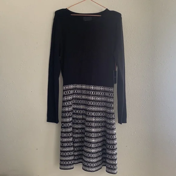 NWT Cynthia Rowley Sweater Dress - L - Picture 1 of 4